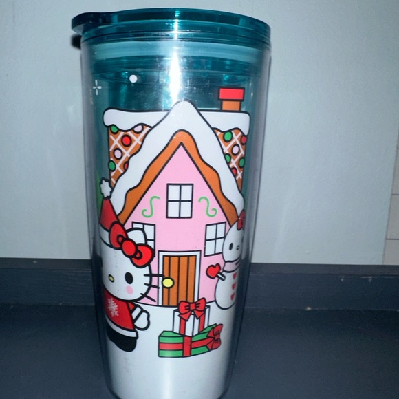 Hello Kitty Sanrio Winter Themed Tumbler With Snowman Brand New Waterbottle 16o - Picture 3 of 7